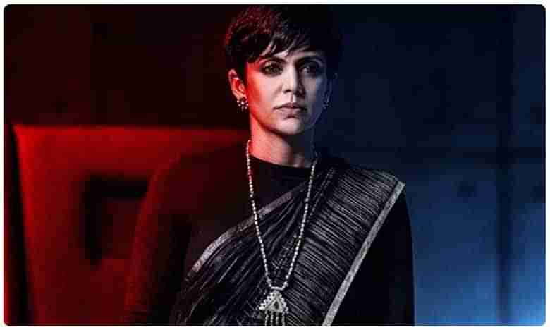 సాహో లేడీ విలన్.. నీలాంబరి రేంజ్ గురూ!