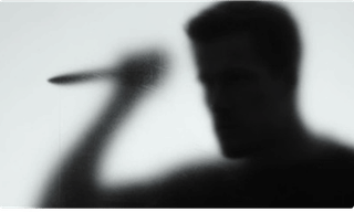 తాజ్ బంజారాకు బడా టోకరా..రూ.13లక్షల బిల్ చేసి పరారైన కస్టమర్ ..!