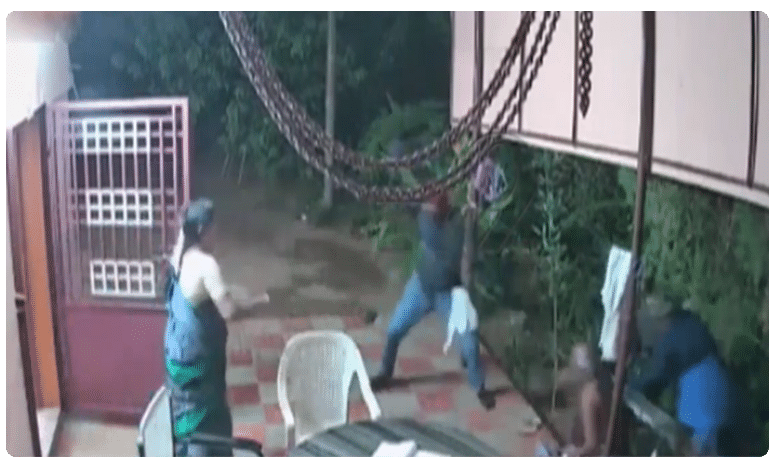 Elderly couple beats the thieves at Tirunelveli in Tamil Nadu