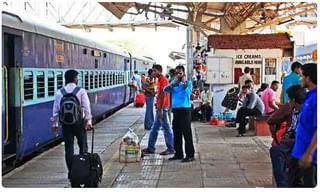 బ్యాంకుల విలీనం.. నిరసనల వెల్లువ..మోదీ సర్కార్ మూడో వ్యూహం