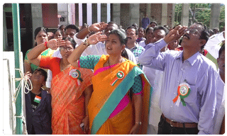 కూతురి పెళ్లికి దాచిన డబ్బు..అగ్గి మింగేసింది