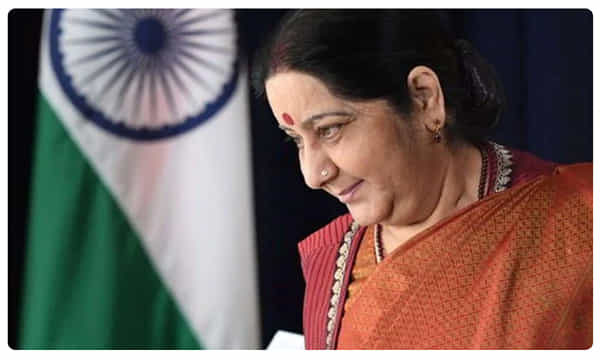 చిన్నమ్మ మృతి.. ప్రముఖుల సంతాపం!