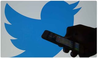 బ్రేకింగ్ : అత్తివరదర్ స్వామి ఆలయంలో అపశృతి