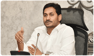 సానియా ఫోటో కింద.. పీటీ ఉష పేరు.. విశాఖ అధికారుల తీరు నవ్వులపాలు