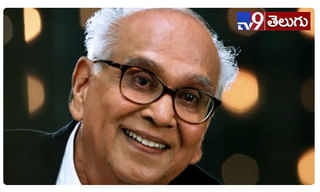 ఆకుపచ్చని చీరలో అరవిరిసిన అందాలు