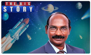 రెచ్చిపోయిన ఉగ్రవాదులు.. సామాన్య జనంపై కాల్పులు