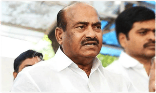 వైసీపీలోకి జేసీ..? అందుకే ఈ కామెంట్స్..!