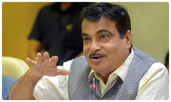 పెట్రోల్, డీజిల్ వాహనాలను నిషేధించం: నితిన్ గడ్కరీ
