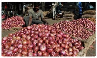 ఇదేంటబ్బా! ‘ఫేమస్ లవర్‌’పై అప్పుడే కాపీ మరక!