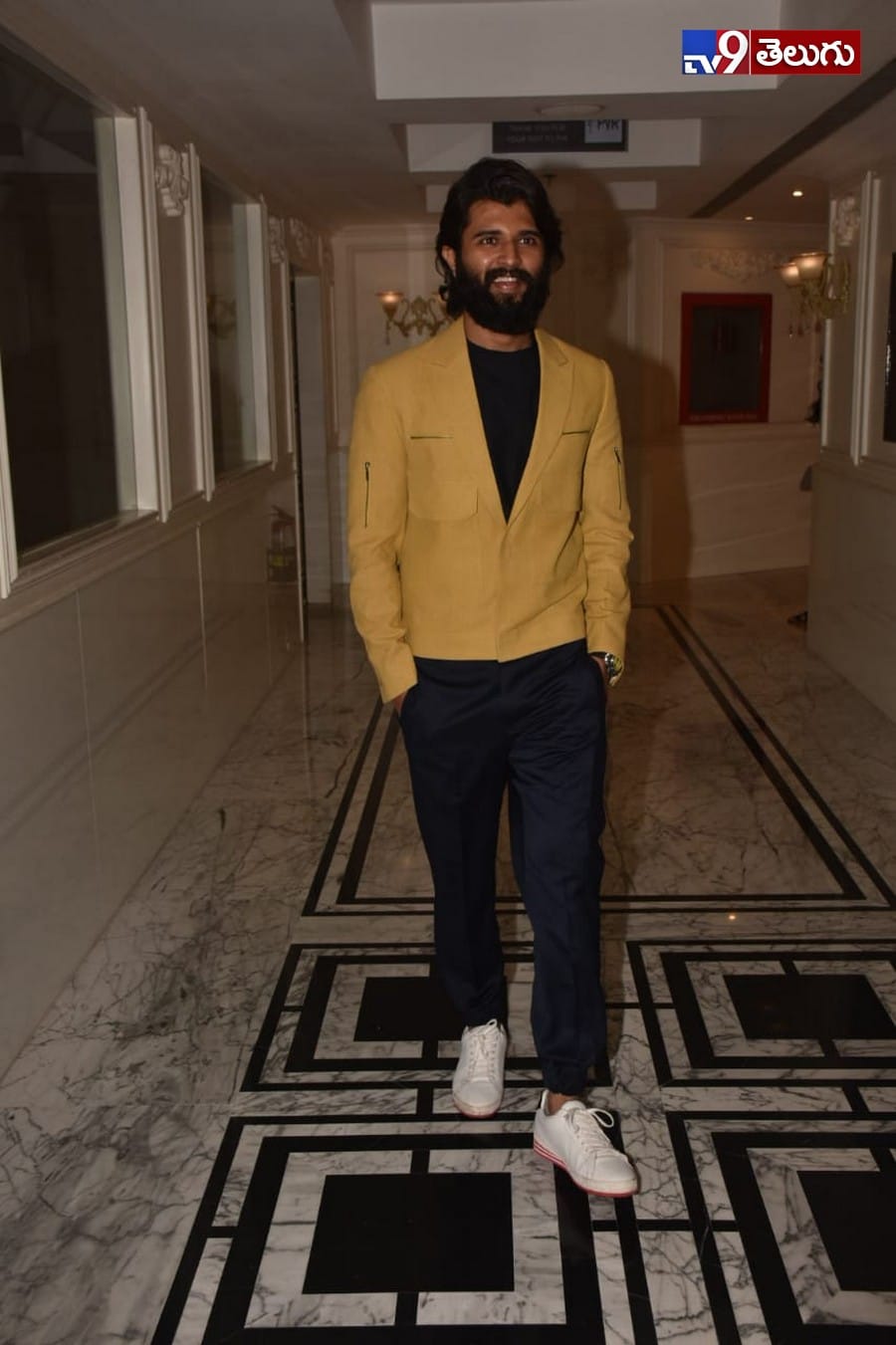 విజయ్ దేవరకొండ ‘డియర్ కామ్రేడ్ ’ముంబైలో ప్రత్యక ప్రదర్శన ఫొటోస్