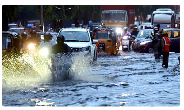 తెలంగాణ.. రికార్డు స్థాయిలో భారీ వర్షం..