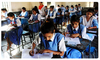 ప్రధాని కానుకలు..ఆన్‌లైన్‌లో అమ్మకాలు..!