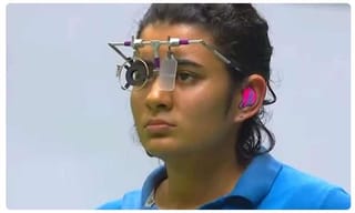 అంబులెన్స్‌లో క్రికెటర్లు.. అసలు కారణం ఇదే!