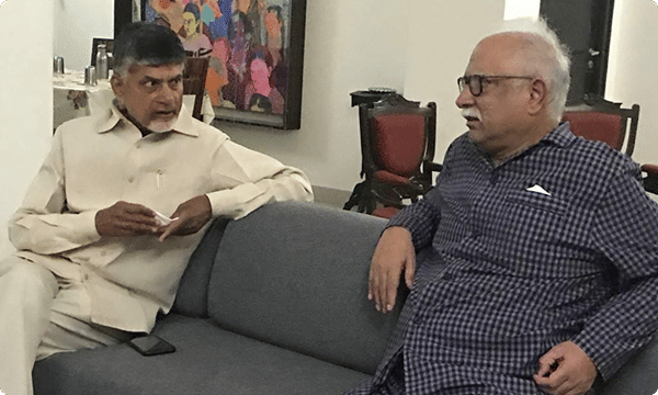 అనారోగ్యంతో కేంద్ర మాజీ మంత్రి.. పరామర్శించిన చంద్రబాబు..!