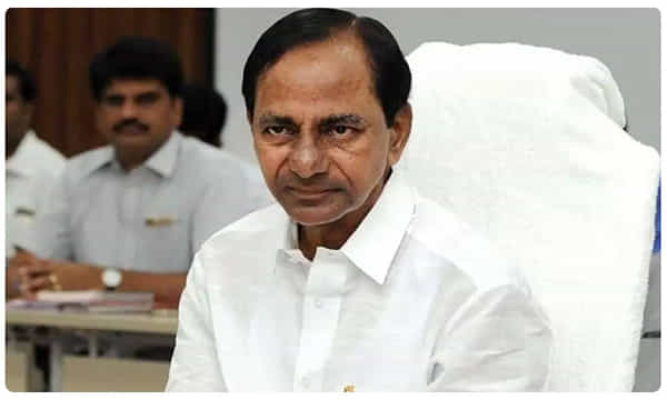 బీజెపీతో టీఆరెస్ నేతల టచ్ ? రంగంలోకి ఇంటెలిజెన్స్ బ్యూరో ?