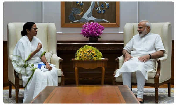 మోదీతో దీదీ భేటి