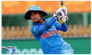 ఈ బుడ్డోడు మాములోడు కాడు..విరాట్ కోహ్లీకే ఆటోగ్రాఫ్​ ఇచ్చాడు!