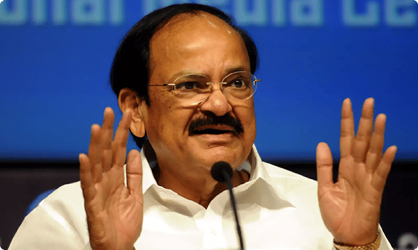 వెంకయ్య కొత్త స్తోత్రం.. సుప్రీం స్టేటస్కే ఎసరా..?