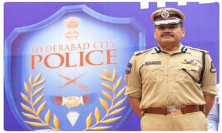 వ్యక్తి ప్రాణాలను కాపాడేందుకు ఆ పోలీసులు పడ్డ తాపత్రయానికి సెల్యూట్‌