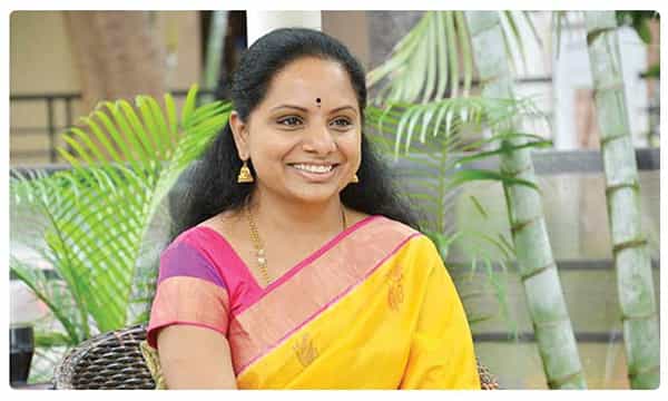 మానవత్వం చాటుకున్న మాజీ ఎంపీ కవిత!