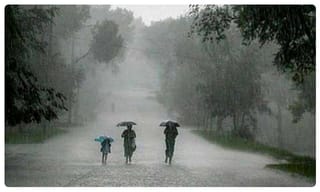 ఆర్టీసీ ప్రైవేట్ డ్రైవర్ స్పీడు.. బురదలో పడ్డ మాజీ ఎమ్మెల్యే..!