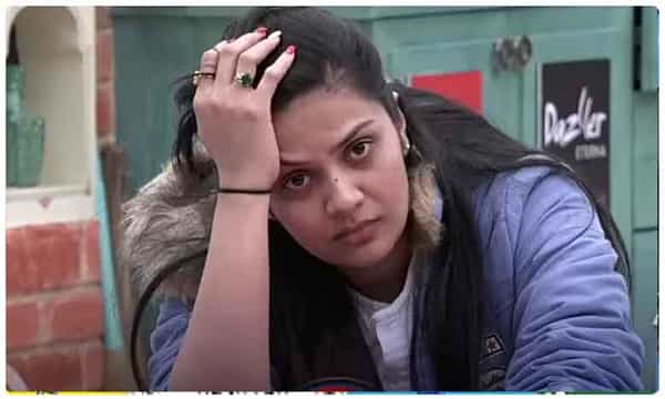 బిగ్ బాస్: ఎలిమినేషన్లో శ్రీముఖి.. ఏం జరుగుతోంది..?