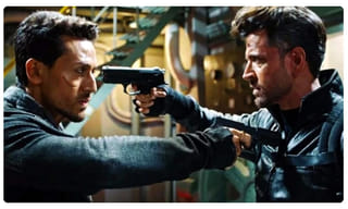 బాక్సాఫీస్ బాద్ షా చిరు.. ‘సాహో’ను దాటేసిన ‘సైరా’!