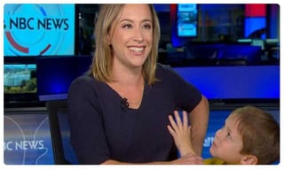 ఆ కోతికి ఉన్న తెలివి కూడా మనకు లేదా..! వీడియో వైరల్