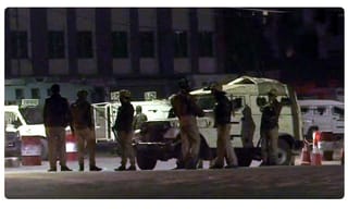 ఆక్టివాతో వార్తల్లోకి ఎక్కాడు.. ఎలాగో తెలిస్తే నవ్వుకుంటారు..!