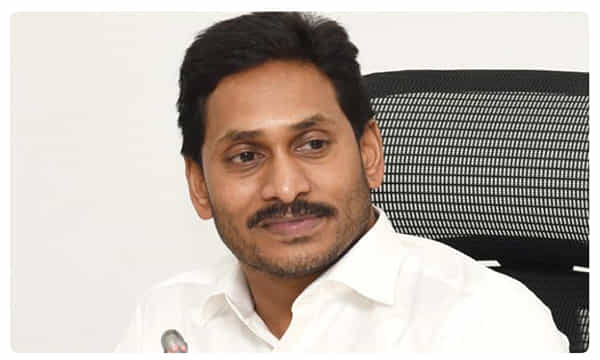నేడు సీబీఐ కోర్టుకు వైఎస్ జగన్.. తీర్పు పై సస్పెన్స్..