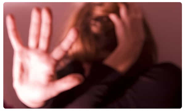 దిశ పీఎస్ హోంగార్డు నిర్వాకం.. బాలిక గర్భం