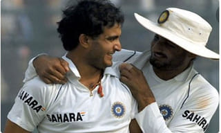 బీసీసీఐలో దాదా గిరి.. కోహ్లీ కెప్టెన్సీకి ఎసరేనా?