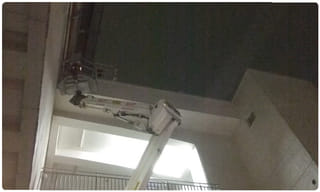 కోరుట్లలో దారుణం.. ఓ వ్యక్తిని ఫిల్లర్‌కు కట్టేసి గొంతు కోసి హత్య