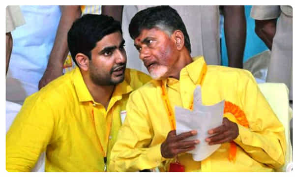 SC ST Case : చంద్రబాబు, లోకేష్ మీద పోలీస్ కంప్లైంట్, సోషల్ మీడియాలో అసత్య ప్రచారం చేస్తున్నారంటూ ఏపీ డీజీపీకి ఫిర్యాదు