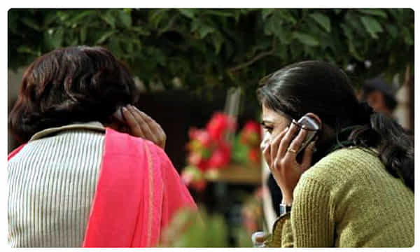 మొబైల్ వినియోగదారులపై కాల్ ఛార్జీల భారం !