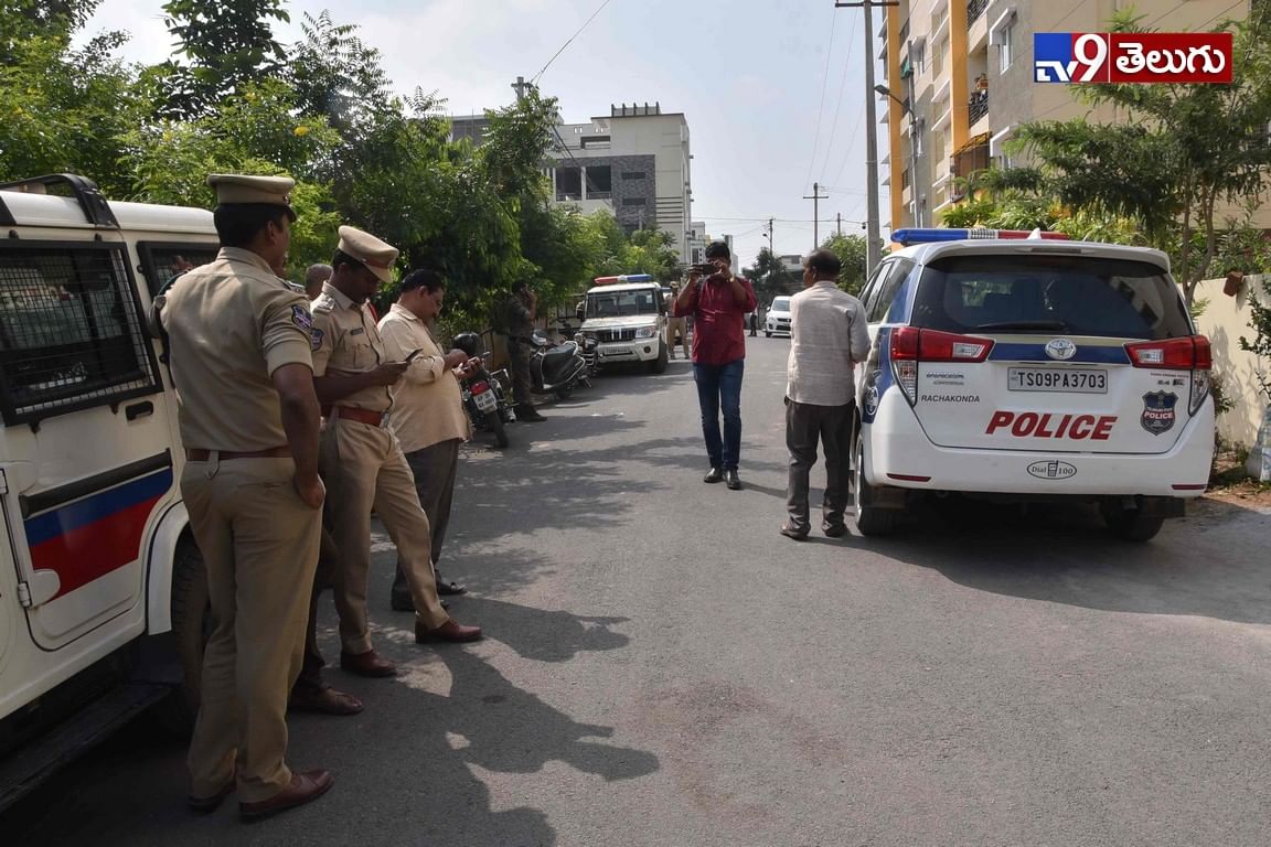 ఇంట్లో దీక్ష ‘అశ్వత్థామ’.. వెరైటీ నిరసన