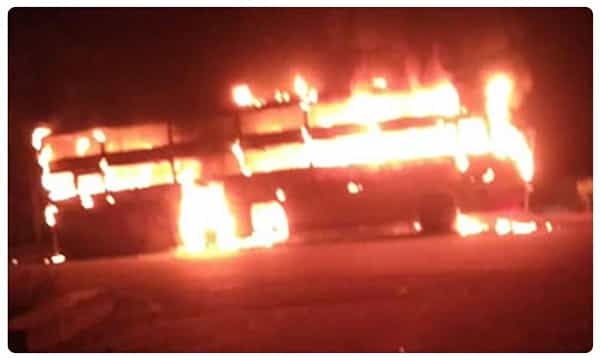 కనిగిరి వద్ద బస్సు దగ్ధం.. ప్రయాణికులు సురక్షితం!