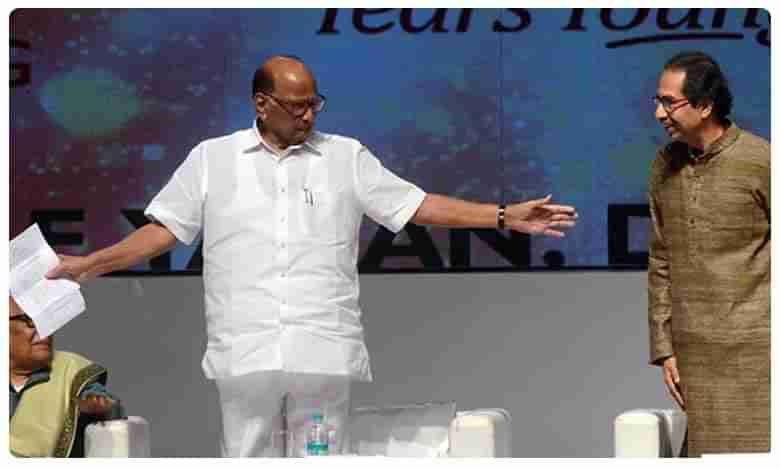 ఉద్ధవ్, పవార్ భేటీ... అర్ధరాత్రి వరకు చర్చలు!