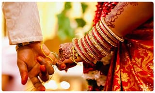 ఆదివాసీలు దేశద్రోహులా ? ఇదెక్కడి ప్రజాస్వామ్యం ?