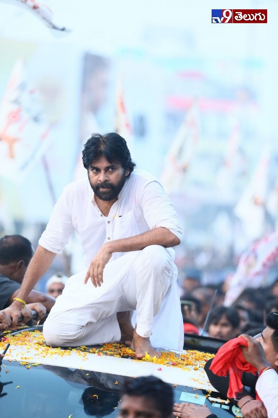 విశాఖలో లాంగ్ మార్చ్ చేపట్టిన జనసేనని