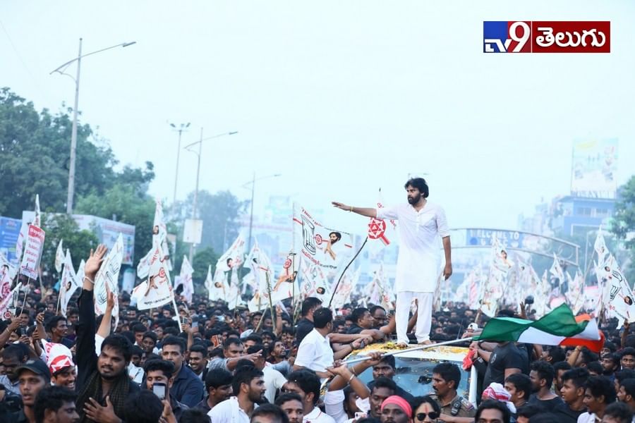 విశాఖలో లాంగ్ మార్చ్ చేపట్టిన జనసేనని