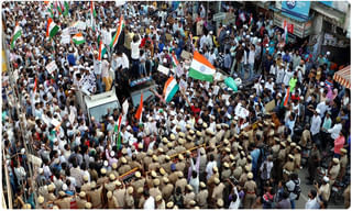 సచిన్‌కు సెక్యూరిటీను రద్దు చేసిన ‘మహా’ సర్కార్!