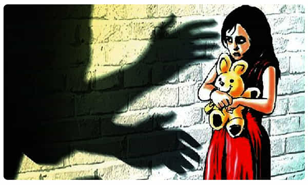 Horror: దారుణం.. ఏడాదిన్నర చిన్నారిపై అత్యాచారం.. చికిత్స పొందుతూ..