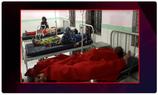 కోడి కత్తితో కానిస్టేబుల్‌పై దాడి!