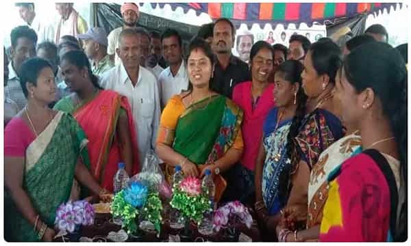 అర్హత ఉన్న ప్రతి వ్యక్తికి సంక్షేమ పథకాల వర్తింపు: పుష్ప శ్రీవాణి