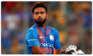 మ్యాచ్ సమయంలో క్రికెట్ ఆటగాళ్లు ఏం తింటారో తెలుసా!