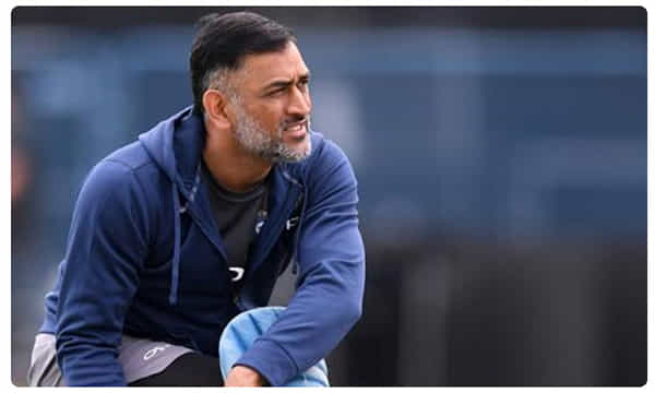 చిక్కుల్లో ధోని.. ఆ స్కాంలో భాగం ఉందంటూ ఆరోపణలు.!