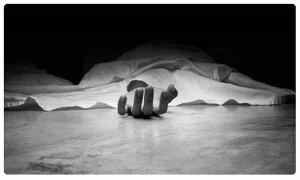 టెన్నిస్ బాల్.. బాలుడి ప్రాణం తీసింది...