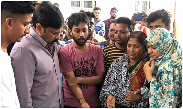విషాదంలో మెగా హీరోలు.. అందుకే అలవైకుంఠపురం టీజర్ వాయిదా..!