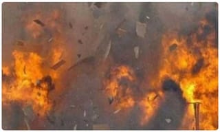 పెద్దపల్లి జిల్లా‌లో ఘోర రోడ్డు ప్రమాదం..12 మందికి గాయాలు